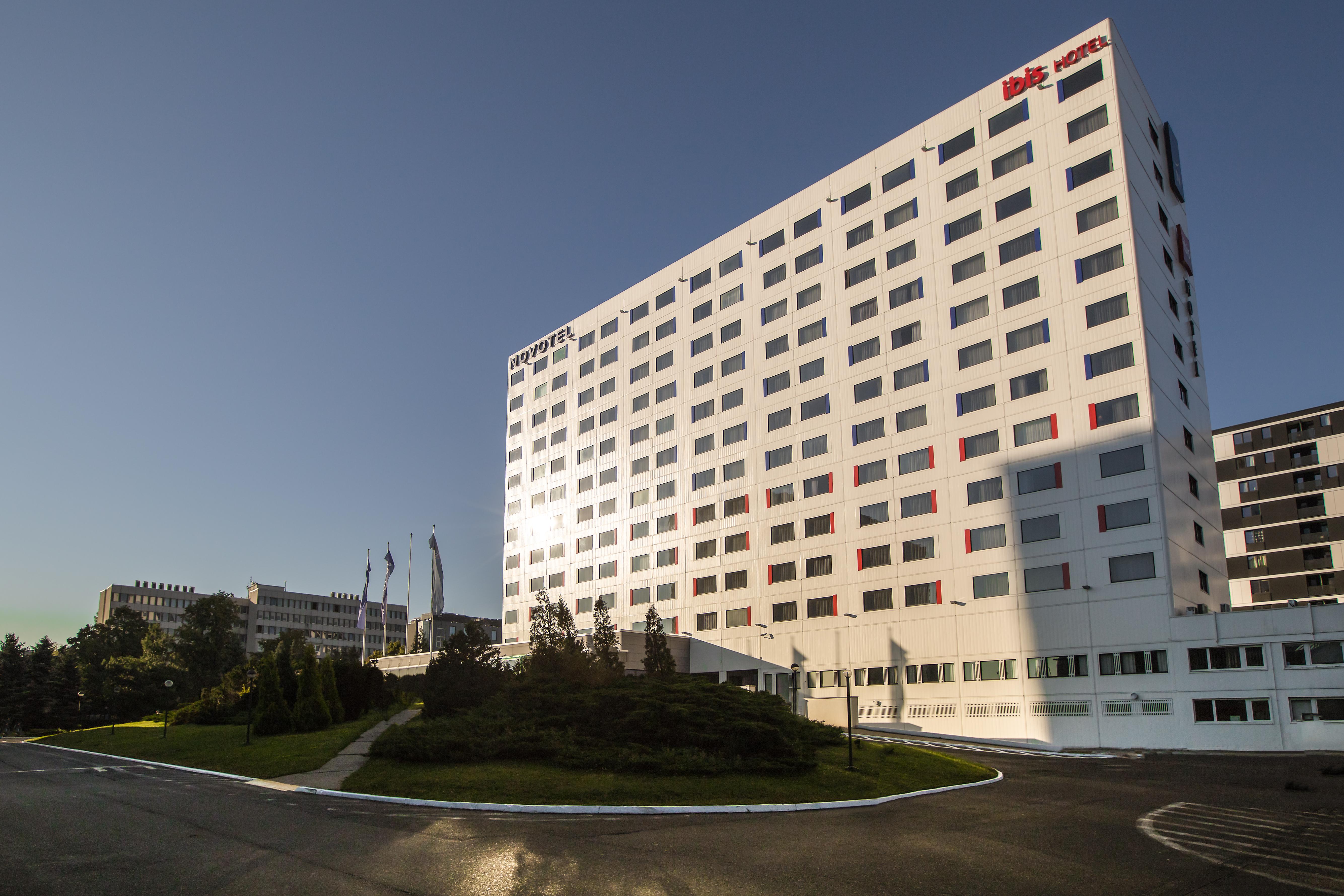 Ibis Wroclaw Centrum Exterior photo